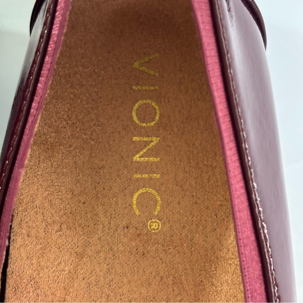 Vionic Anita Women's Flats & Oxfords Crimson Crinkle Patent Size 6.5 - Picture 13 of 13